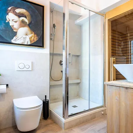 Luxury No1 Сплит