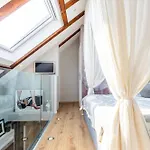 Luxury No1 *