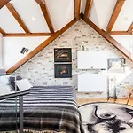Lägenhet Luxury No1