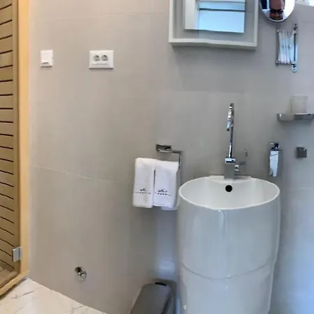 Luxury Palace No1 Σπλιτ