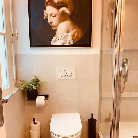 Luxury Palace No1 Lejlighed *