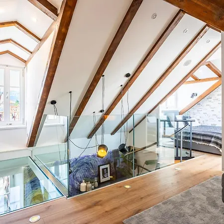 Lägenhet Luxury No1