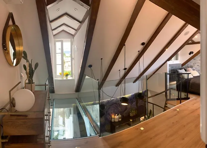 Luxury Palace No1 Apartamento *