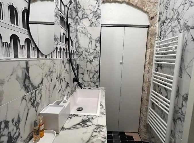 Apartamento Luxury Palace No1 *